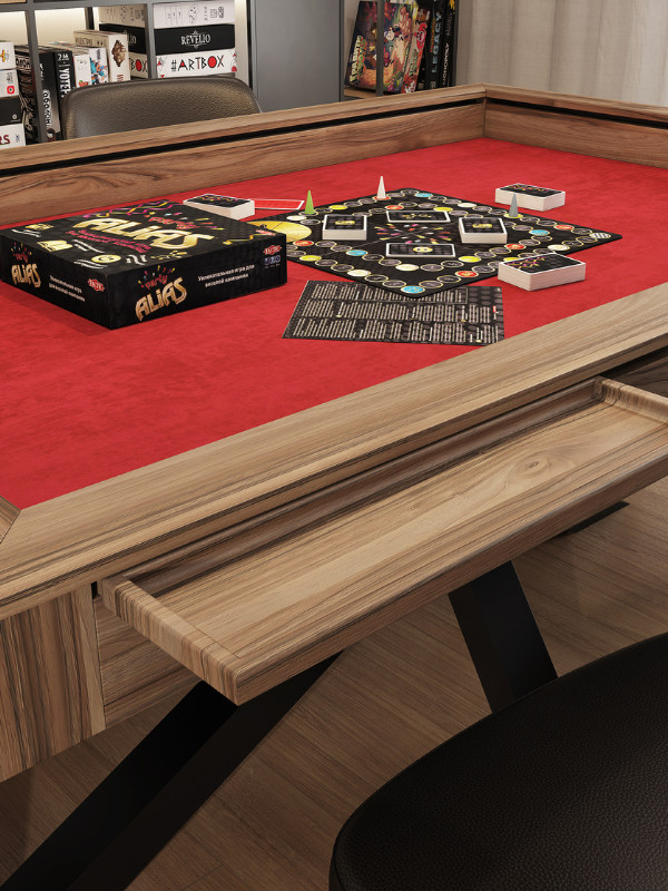 Table de jeux créée par Apex Mobilier : des joueurs utilisent une table de jeux pour jouer à une partie de jeux de société.